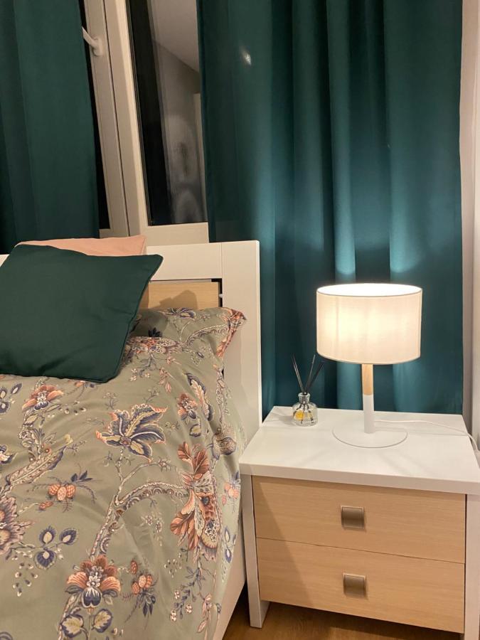 Airport Green Apartment Kl21 - Air Condition & Free Parking Варшава Экстерьер фото